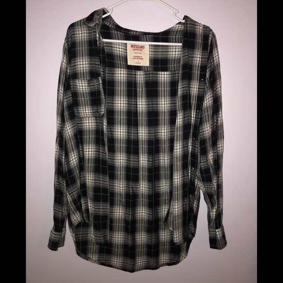 Ladies flannel - Picture 1 of 1